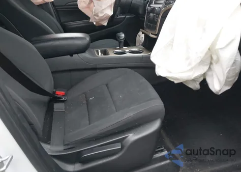 2015 Jeep Grand Cherokee Laredo из США, поврежденный, VIN 1C4RJFAG6FC737911